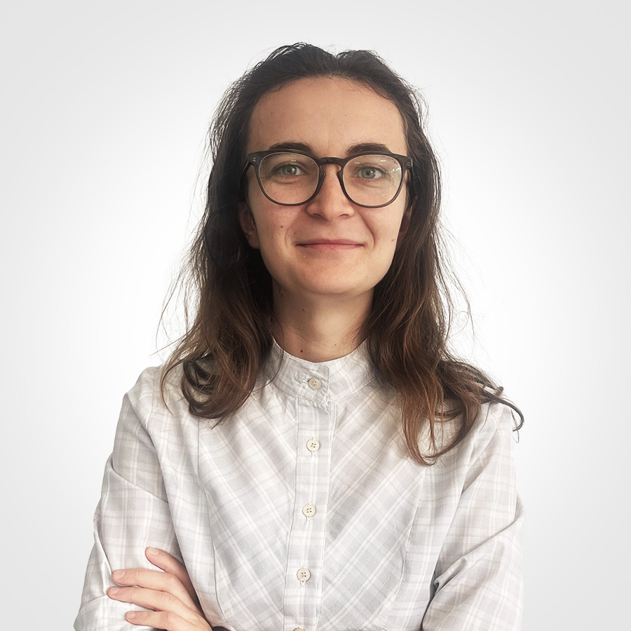 Oana Velea - Associate Lawyer